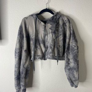 Cropped hoodie!